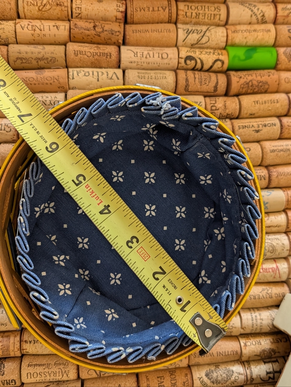 Longaberger 2010 Specialty Button Basket W/ Metal Bear Pins. Blue & Yellow Slats - Picture 5 of 5